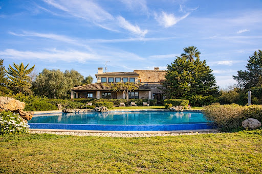 Verd Salvatge villa exterior